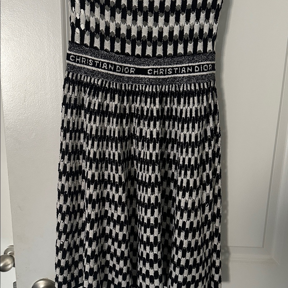 Dior Monochrome Knit Mini Dress - Picture 6 of 11